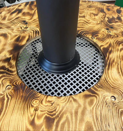 Schwarze rustikale Stehtisch-Feuertonne für Garten und Outdoor-Bereich